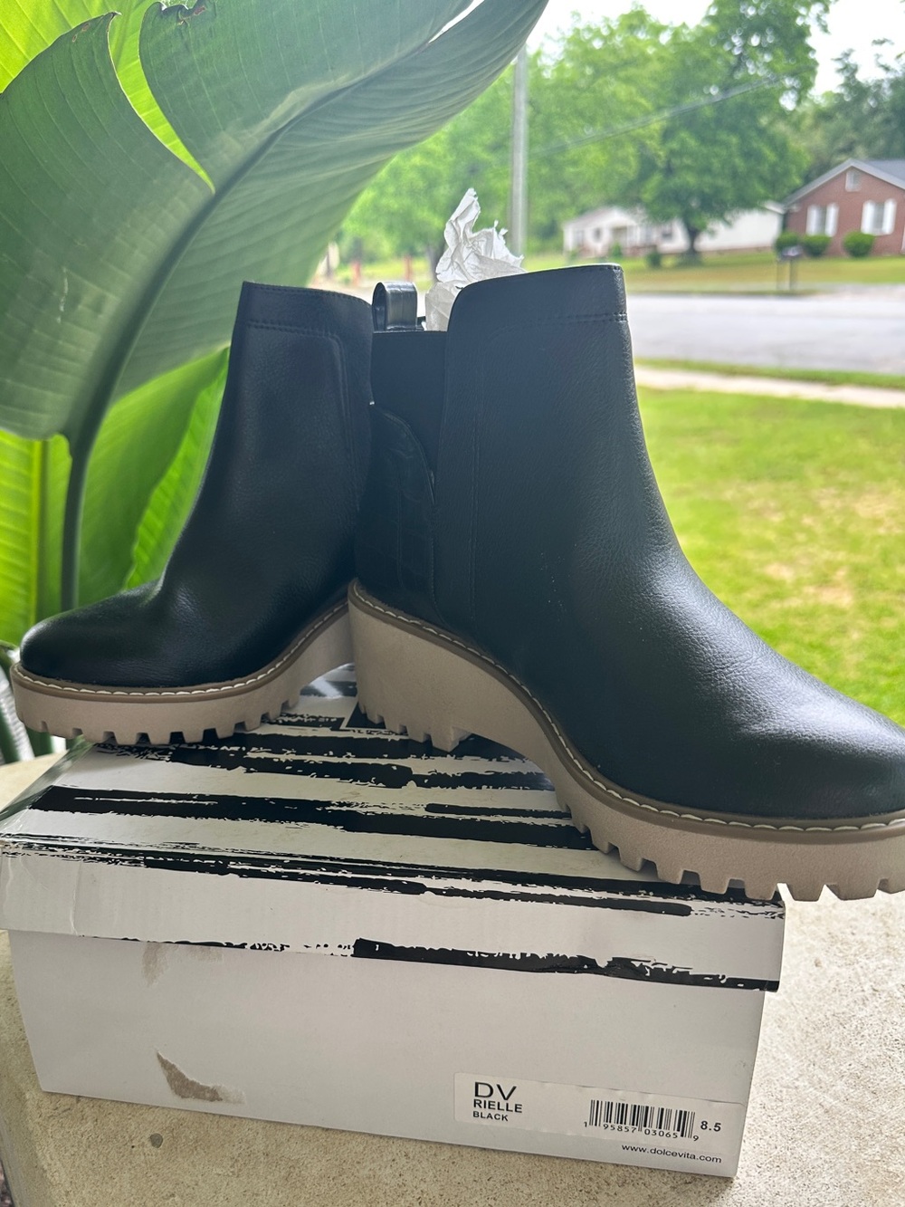 Like New Dolce Vita Black Rielle Boots Sz 8.5